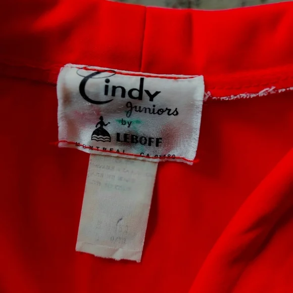 Wide Lapel Open Crop Top - Picture 5 of 5